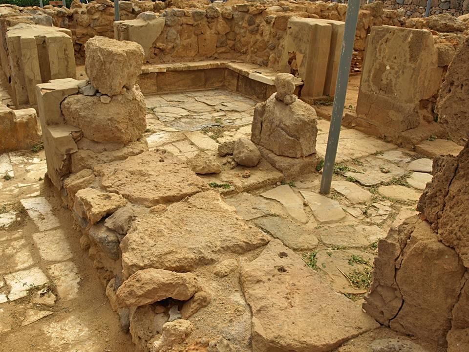 Willa minojska Nirou